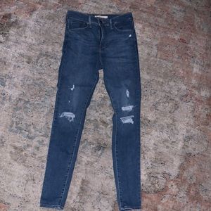 Levi 720 high super rise skinny jeans